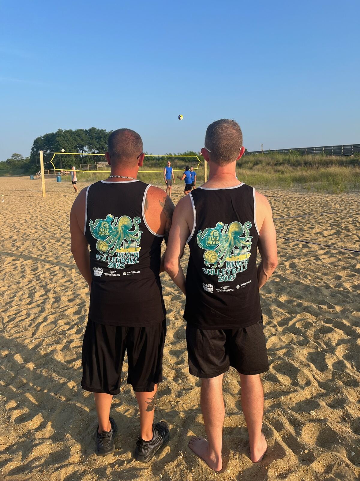 Beach volleyball league moment 4